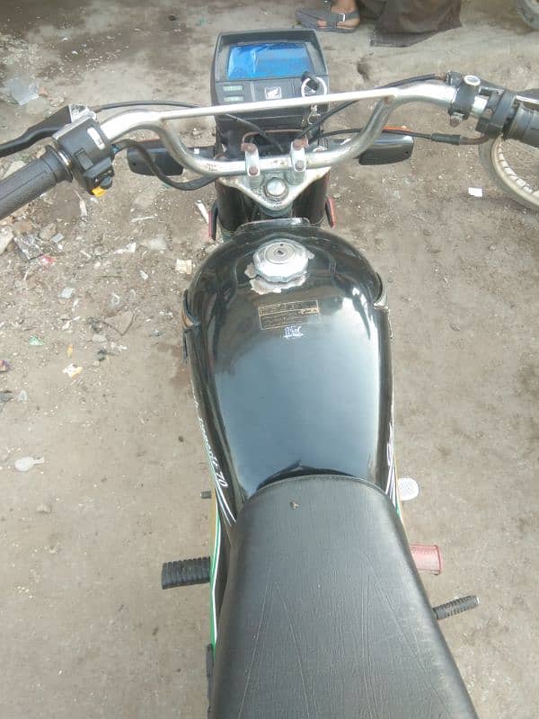 Honda 70 2012 model hyderabad num good condition 7