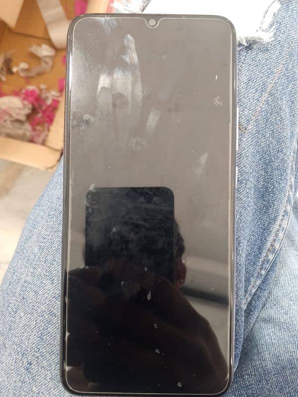 infinix hot 10 play . urgent sale contact 03094286547 1