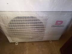 dawlance inverter ac 1.5 ton 3 season used.