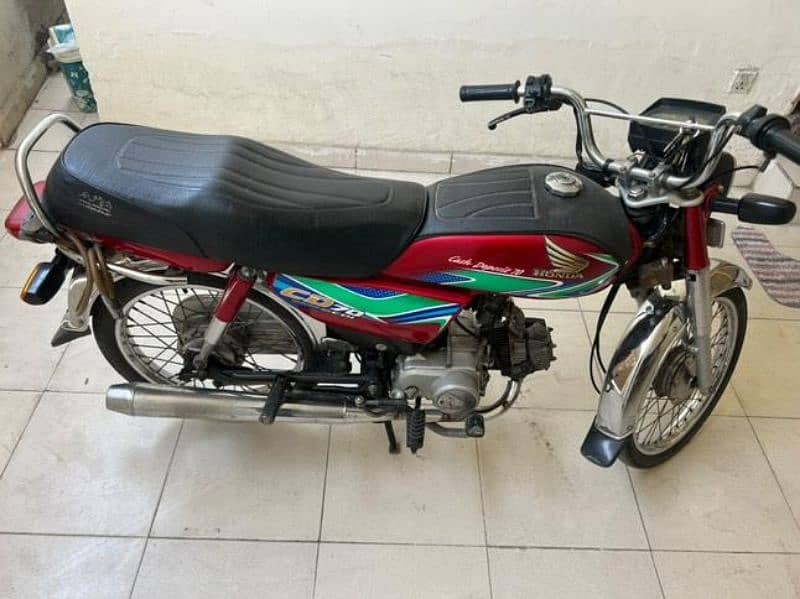 Honda CD70 2018 (red color) 8