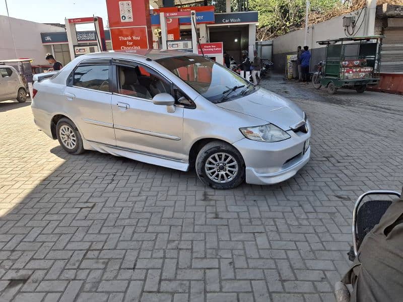 Honda City IDSI 2004 6