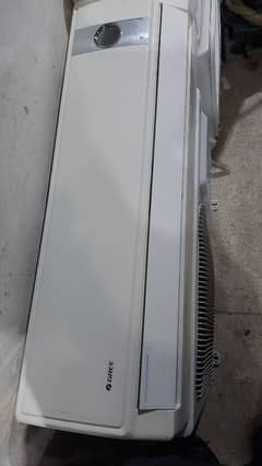 Gree ac good ok condition gass waghera ok