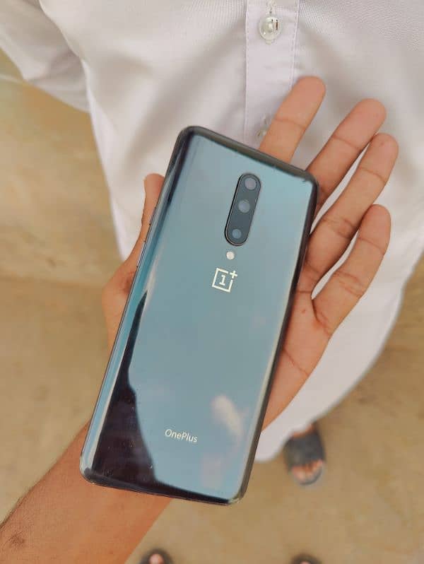 8gb ram 256 OnePlus 7pro (PTA ha) 1