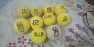 10 2nd hand tennis balls good condition