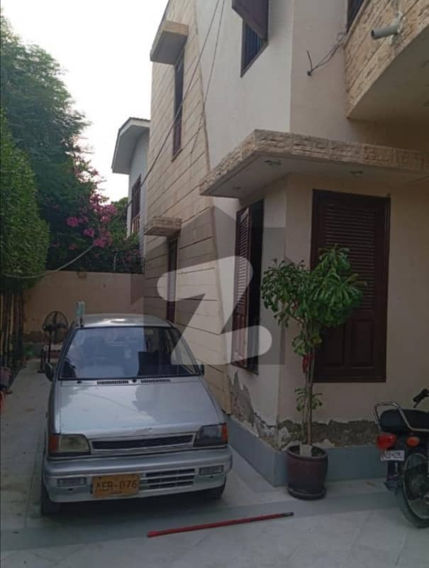 VIP location of DHA phase V khbe Behria full luxurious Bungalow for Sale D775 1