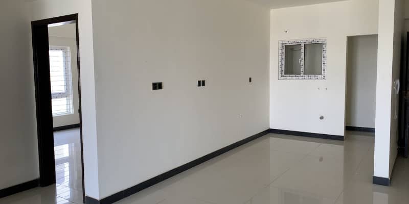 3 Bed DD Flat For sale Sindhi Muslim Society Karachi 9