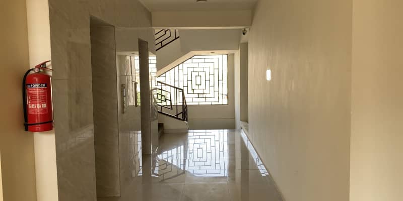 3 Bed DD Flat For sale Sindhi Muslim Society Karachi 26