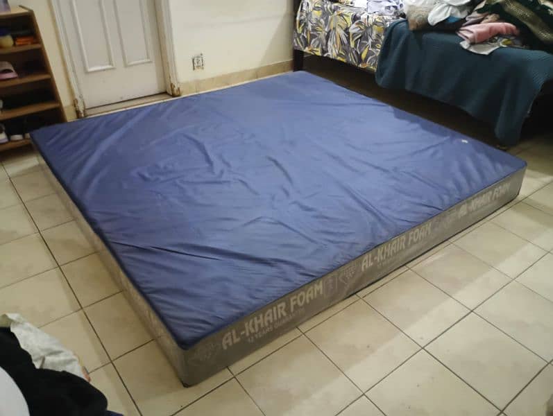 8 inch king size mattress for sale urgent 3