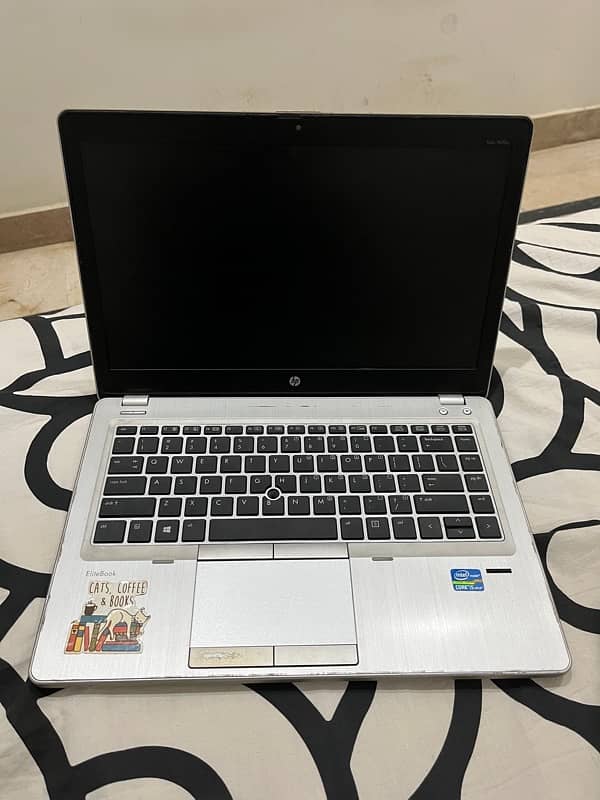 Im selling my hp laptop core i5 3rd gen 3