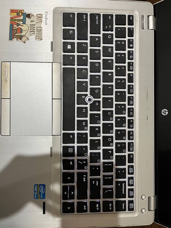 Im selling my hp laptop core i5 3rd gen 5