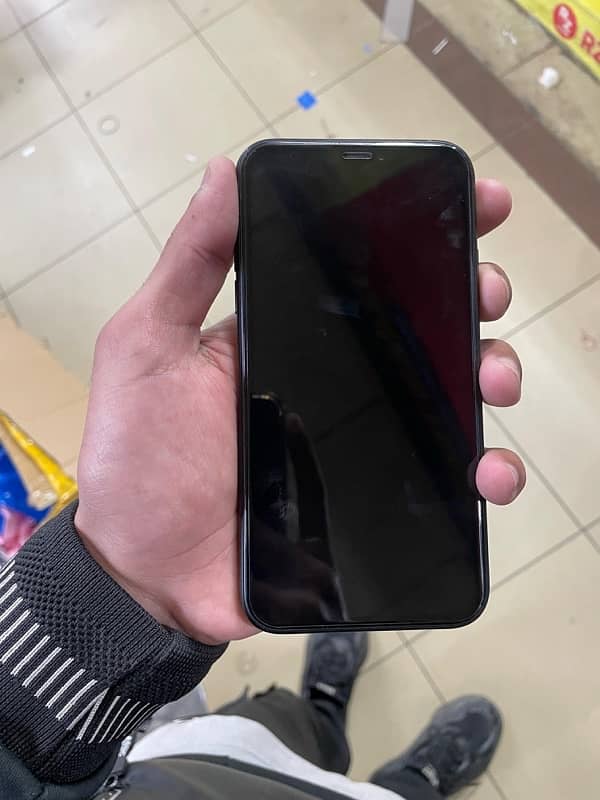 iphone xr 1