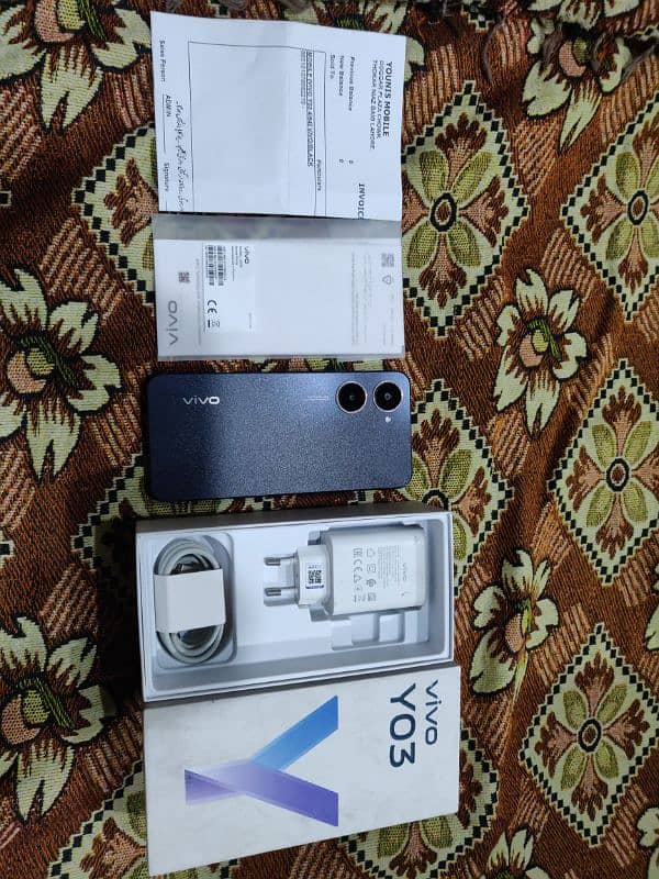 vivo Y03  (4/64) 6 month warranty 8