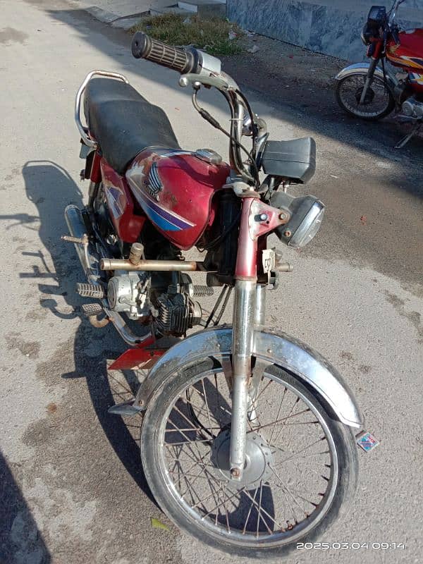 Honda cd70 all ok bike 1