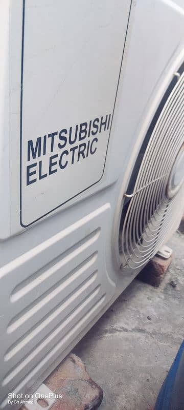 Mitsubishi 1.5 ton ac for sale 1