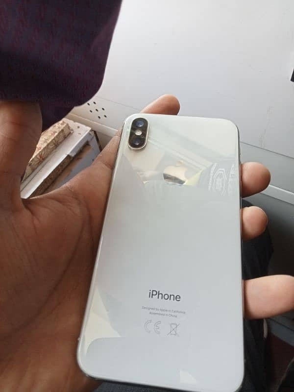 iphone x 64 Gb pta approved 4