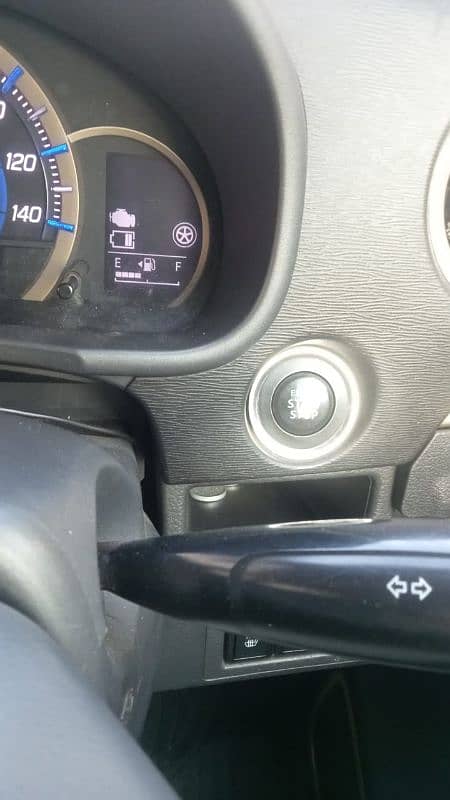 Suzuki Wagon R Stingray 2015 13