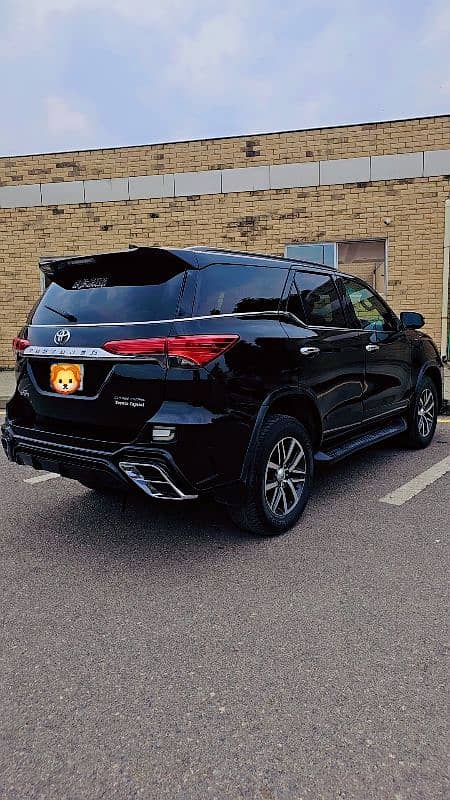 Toyota Fortuner 2018 1