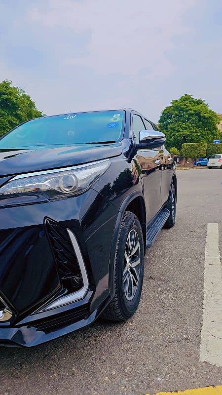 Toyota Fortuner 2018 4