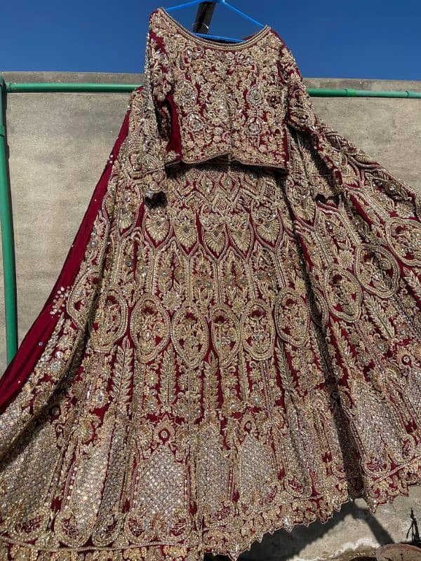 4-Hour Used Bridal Dress – Perfect Condition | Handcrafted Work 1