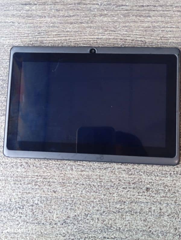 ikon tablet 2gb. 8gb without sim 1