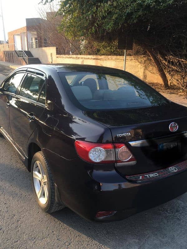 Toyota Corolla GLI 2012 5