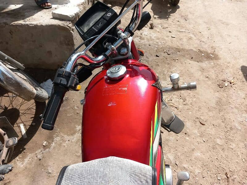 honda cd70 model 2022 coloure red contact number 03136733322 1