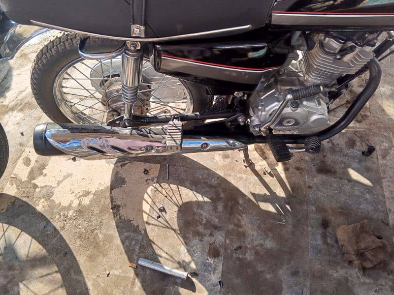 Honda 125 silencer 0