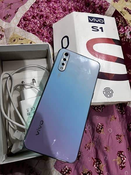 Vivo S1 256gb With Box and charger 1