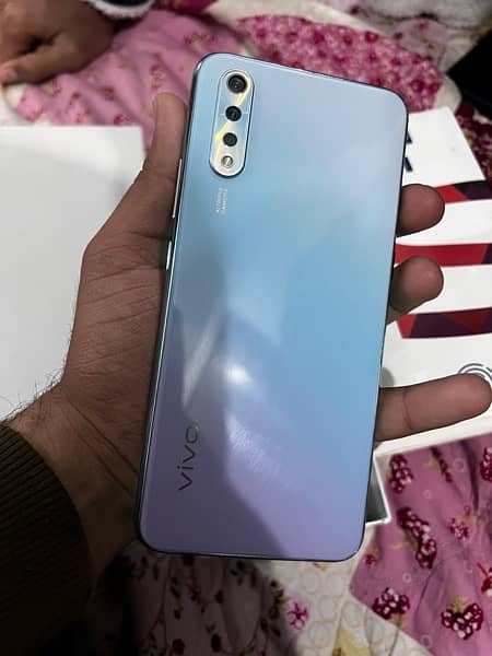 Vivo S1 256gb With Box and charger 3