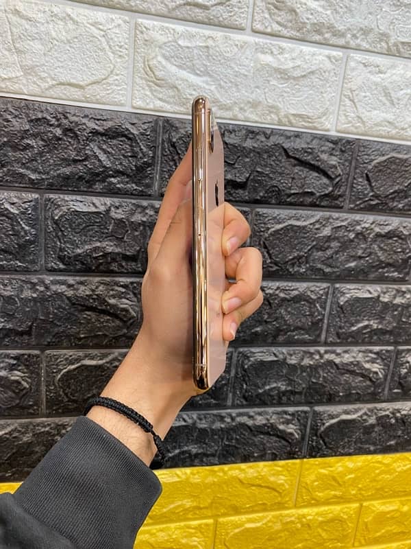 Iphone Xs Max 256Gb PTA Aproved 2