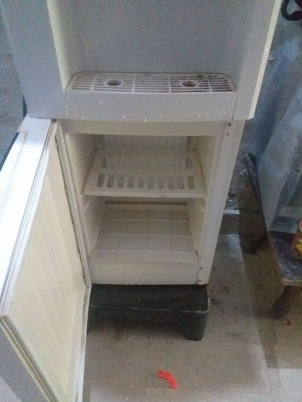 Cannon water dispanser original 2 tap with small door freezer 6