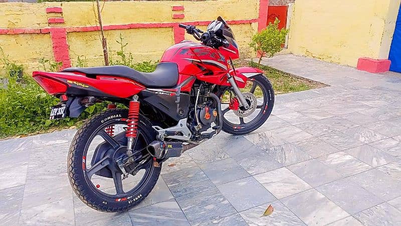 Honda 150 CBR exchange possible 3