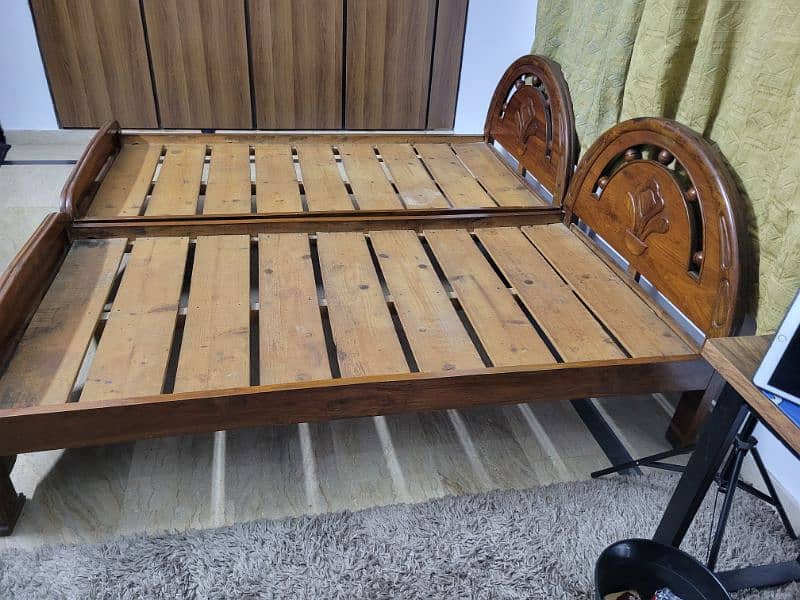 2 single orignal wooden bed 6