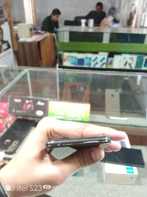 iphone xsmax 64gb factory 1