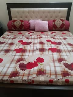 king size bed with side table for sale neat and clean