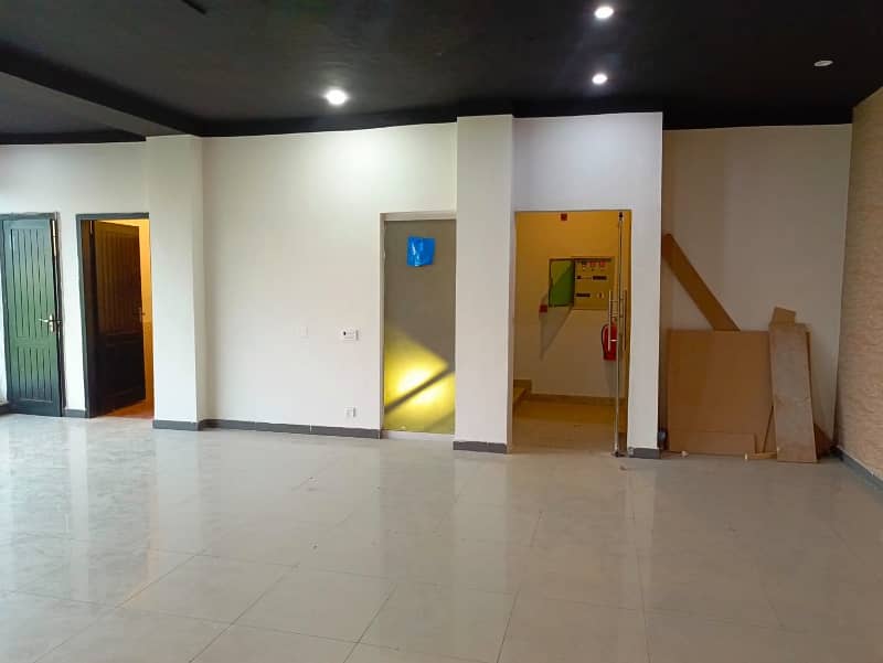 4 Marla 3rd Floor Office With Elevator For Rent In DHA Phase 5,Block CCA, Lahore. 14