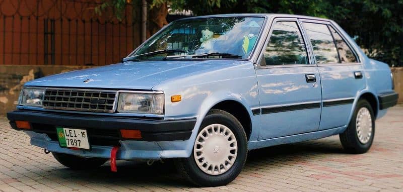 Nissan Sunny 1985 1