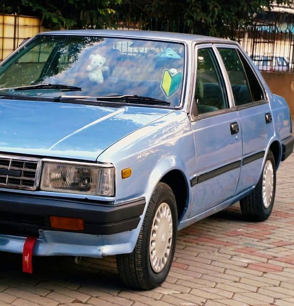 Nissan Sunny 1985 5