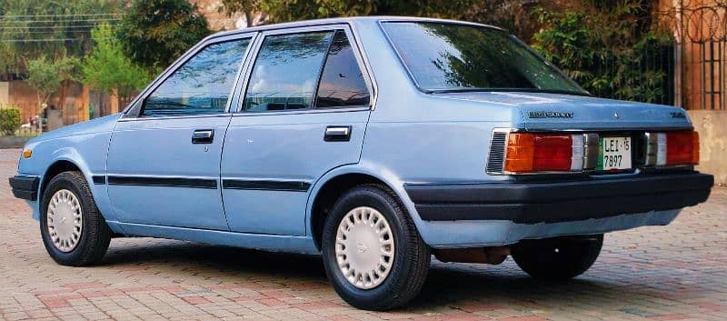 Nissan Sunny 1985 6