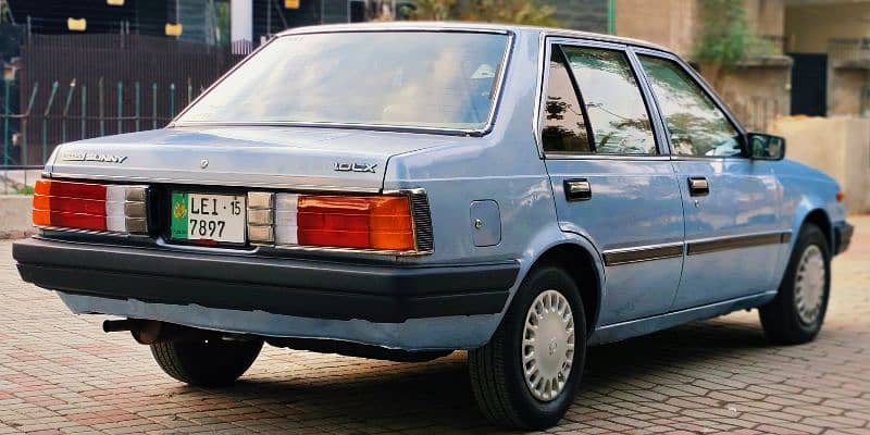 Nissan Sunny 1985 8