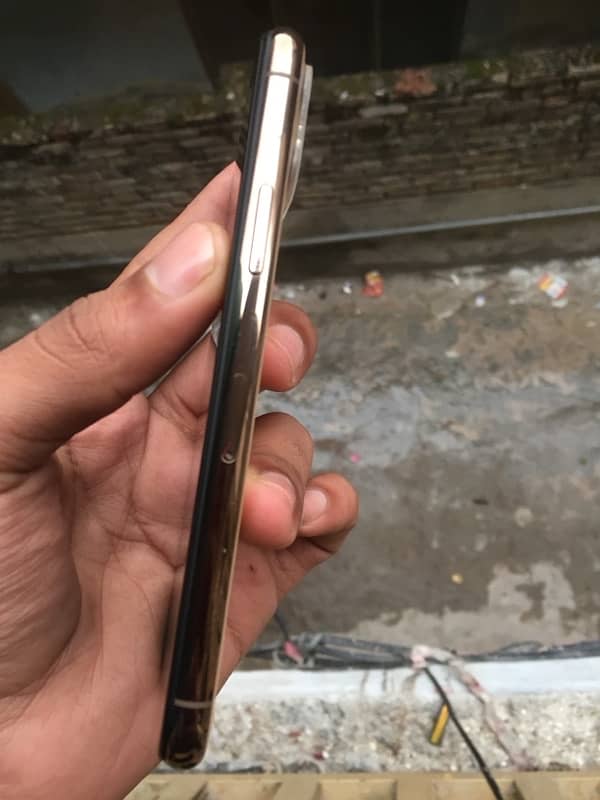 iPhone 11 Pro 64gb non pta factory unlock exchange 12. pro 7