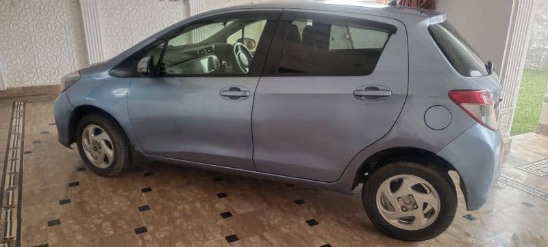 Toyota Vitz 2017 3