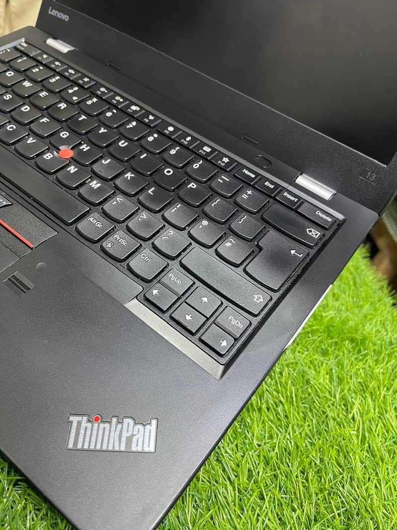 Lenovo Thinkpad 13 i5 7th Gen (0322-8832611) 2