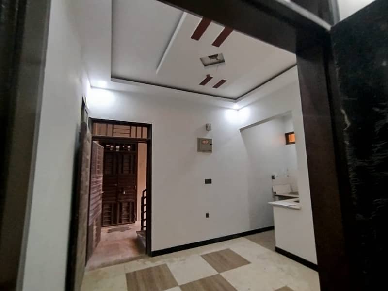 200 Sq. Yd. 2 Master Bed Room Lounge Terrace 2nd Floor House For Rent at Kaneez Fatima Society 5