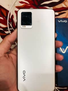 Vivo V20