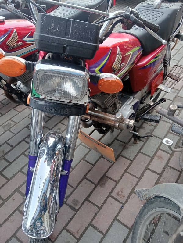 Honda 125 6