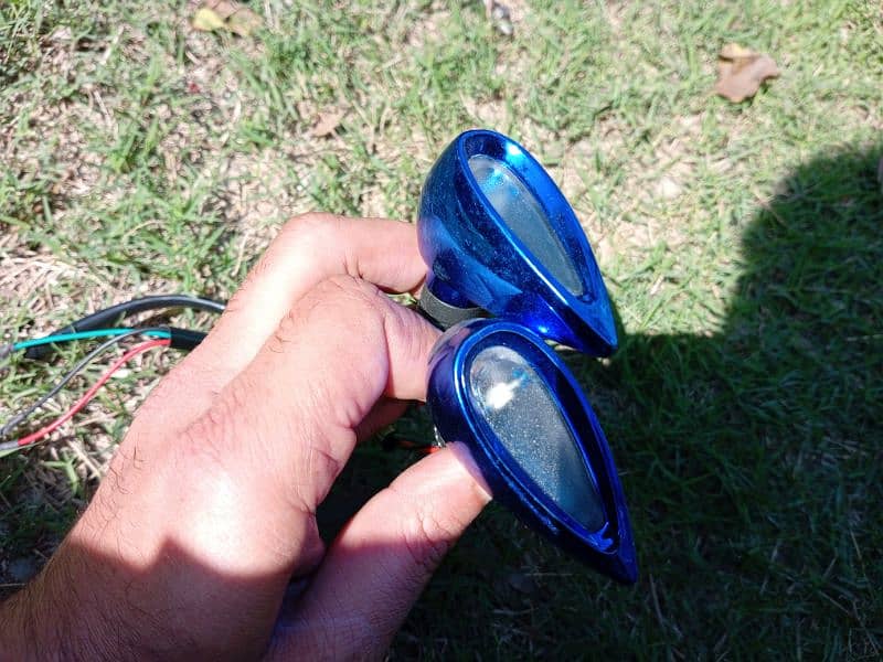 1 Pair of Blue Colour Fancy Indicators 3