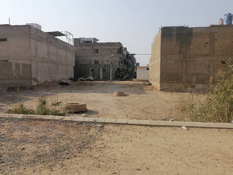 Spacious 240 Square Yards Residential Plot Available For Sale In Sadaf Cooperative Housing Society 18