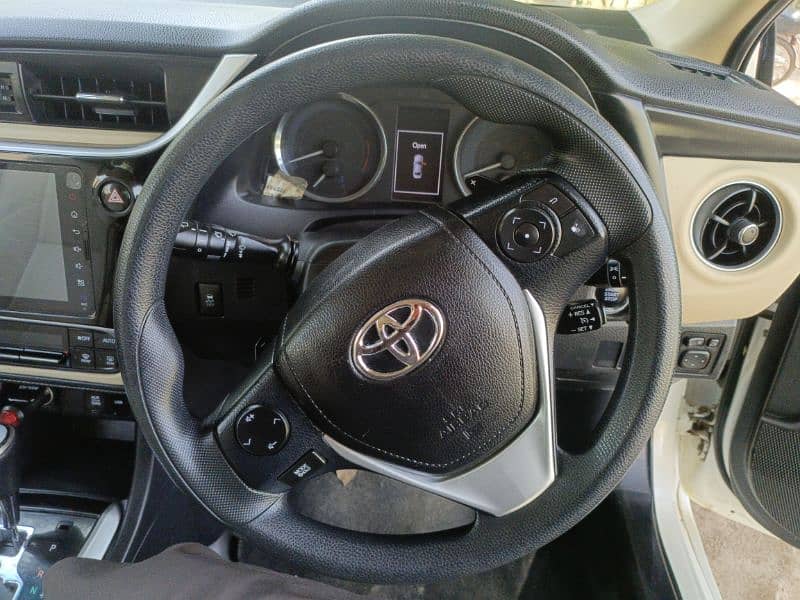 Toyota Altis Grande 2019/2020 10