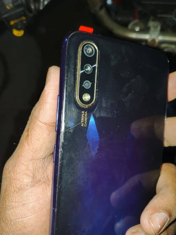 vivo S1 5